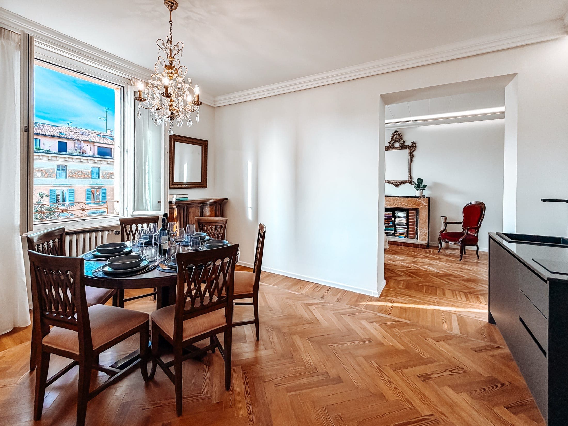 Designer Penthouse on the Square with Ghirlandina View